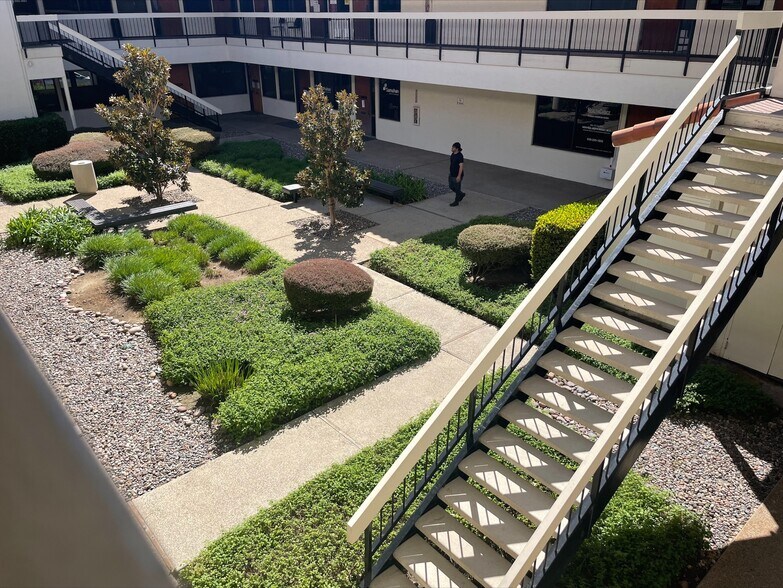 More Photos Of 10737 Camino Ruiz, San Diego Medical For Lease