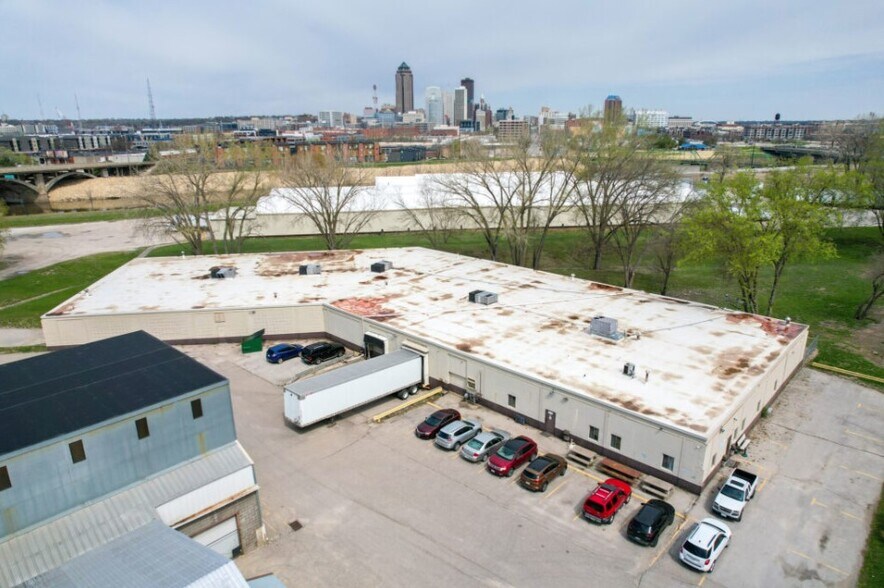 More Photos Of 1800 Sw 2nd St, Des Moines Industrial For Sale