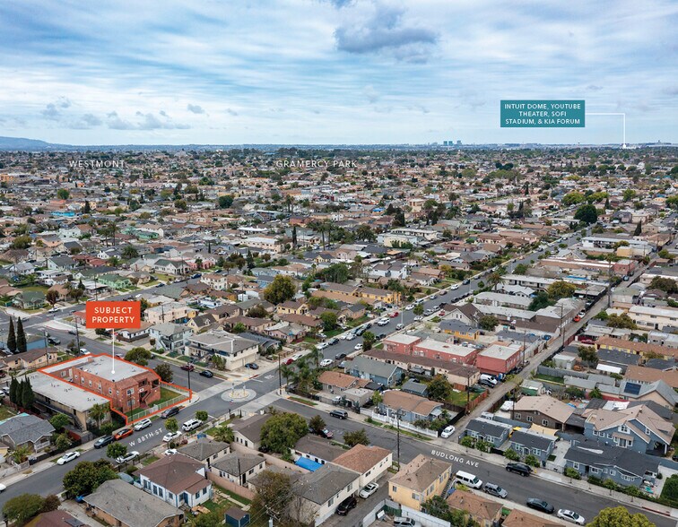 More Photos Of 1152 W 88th St, Los Angeles Apartments For Sale