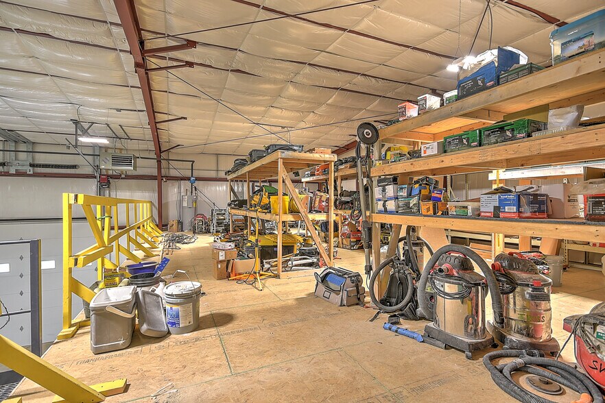 More Photos Of 915 Millennium Ct, Blountville Warehouse For Sale