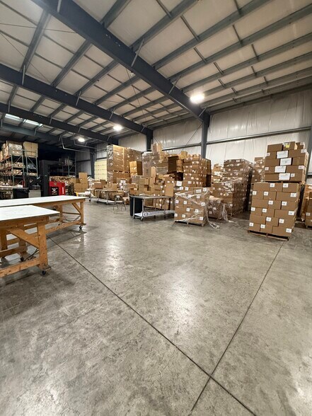 More Photos Of 4255 Research Pky, Clarence Warehouse For Sale