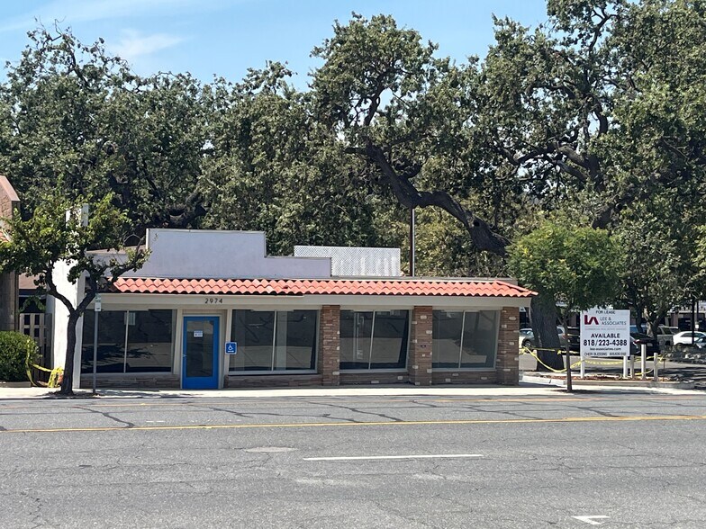 Primary Photo Of 2974 E Thousand Oaks Blvd, Thousand Oaks Storefront For Lease