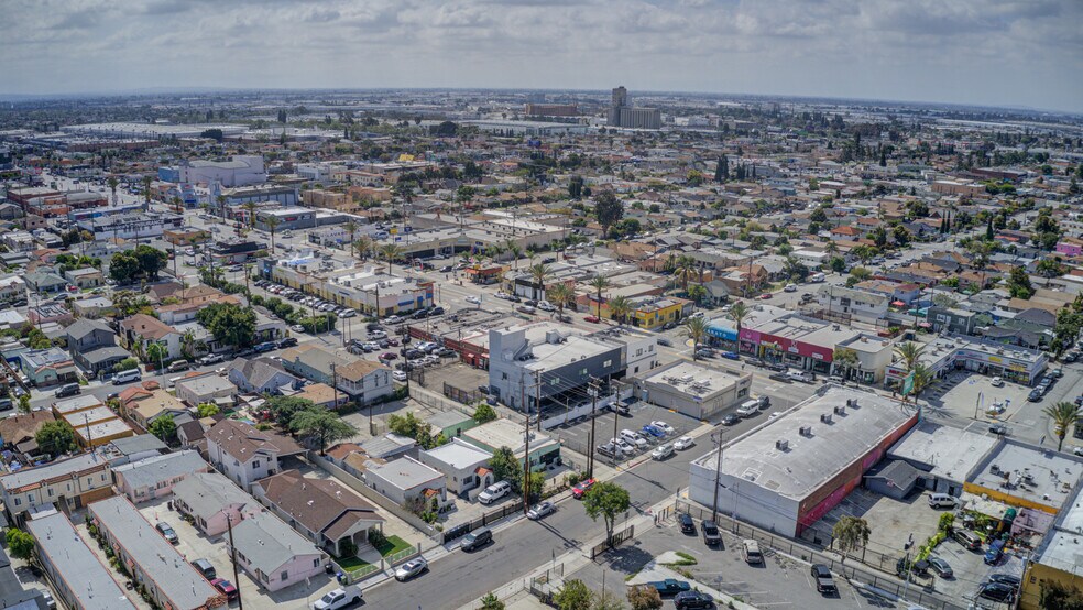 More Photos Of 4985 Whittier Blvd, Los Angeles Storefront Retail Office For Sale