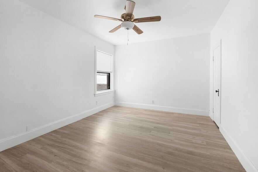 More Photos Of 6431-6433 N California Ave, Chicago Apartments For Sale