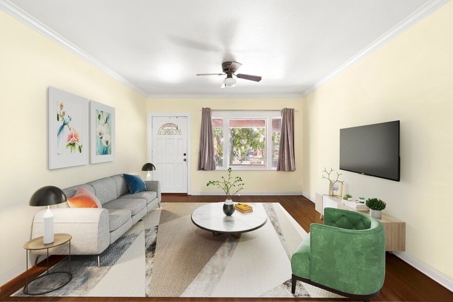More Photos Of 986 E 51st St, Los Angeles Apartments For Sale