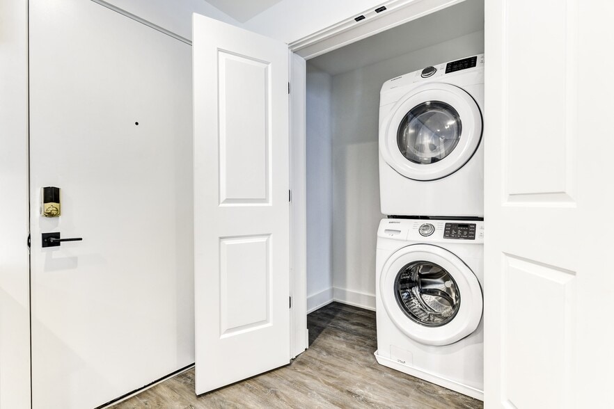 More Photos Of 1122 Bladensburg Rd NE, Washington Apartments For Sale