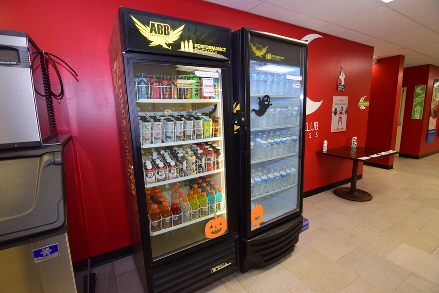 More Photos Of 1510-1520 Martin St, State College Sports And Entertainment For Lease