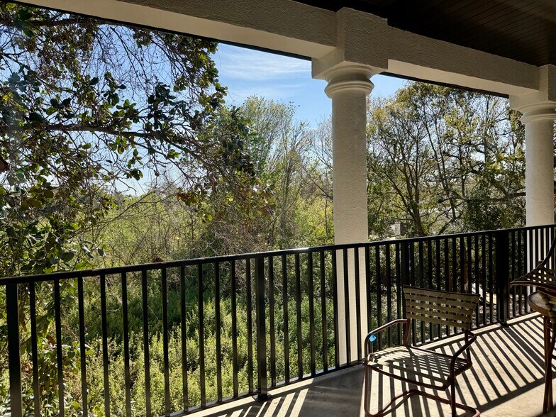 More Photos Of 13801 N Dale Mabry Hwy, Tampa Storefront Retail Office For Sale