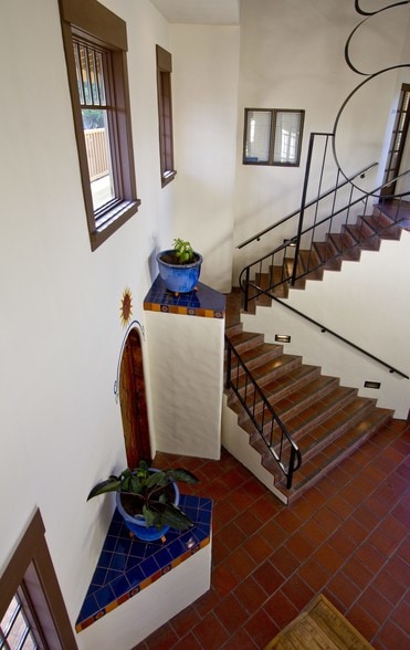 More Photos Of 3855 Via Nona Marie, Carmel Office For Lease