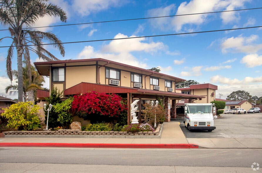 More Photos Of 2227 N Fremont St, Monterey Hotel For Sale