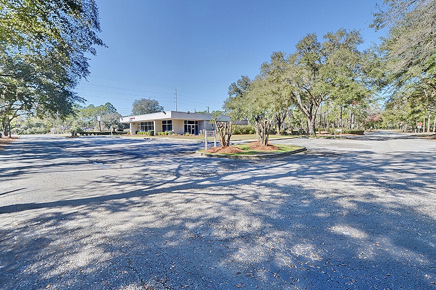 More Photos Of 10241 N Florida Ave, Citrus Springs Bank For Sale