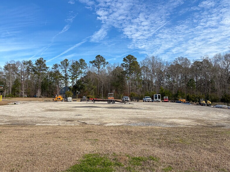 More Photos Of 694 Greyback Rd, Summerville Industrial For Sale