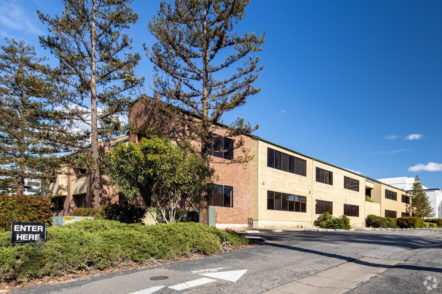 More Photos Of 18818 Teller Ave, Irvine Office For Lease