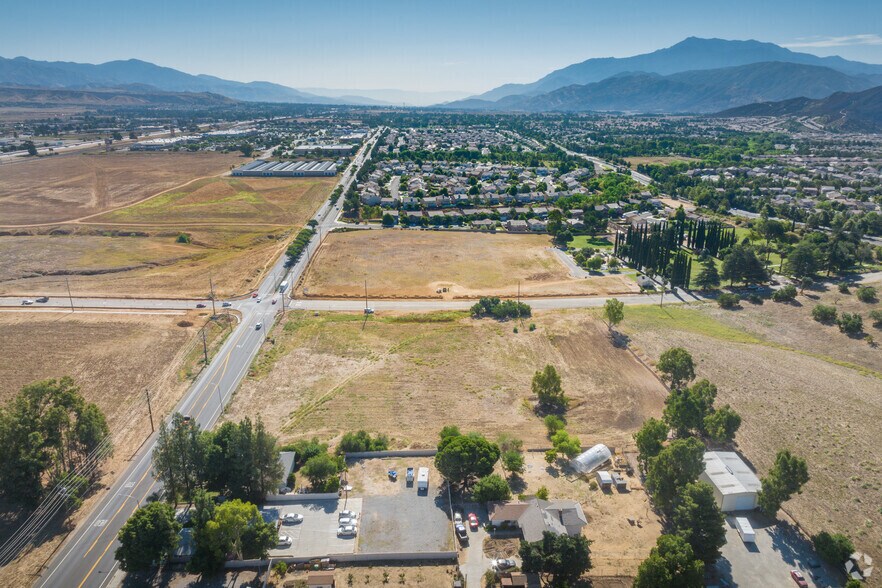More Photos Of 1101 E 1st St, Beaumont Land For Sale