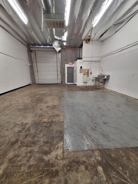 More Photos Of 5067-5085 Arville St, Las Vegas Unknown For Lease