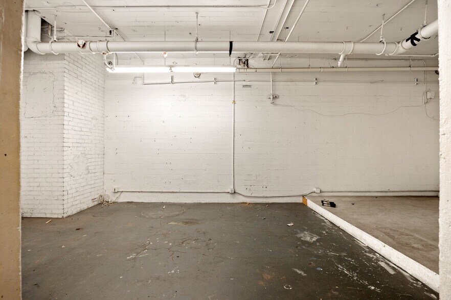 More Photos Of 3150 E 46th St, Los Angeles Loft Creative Space For Lease