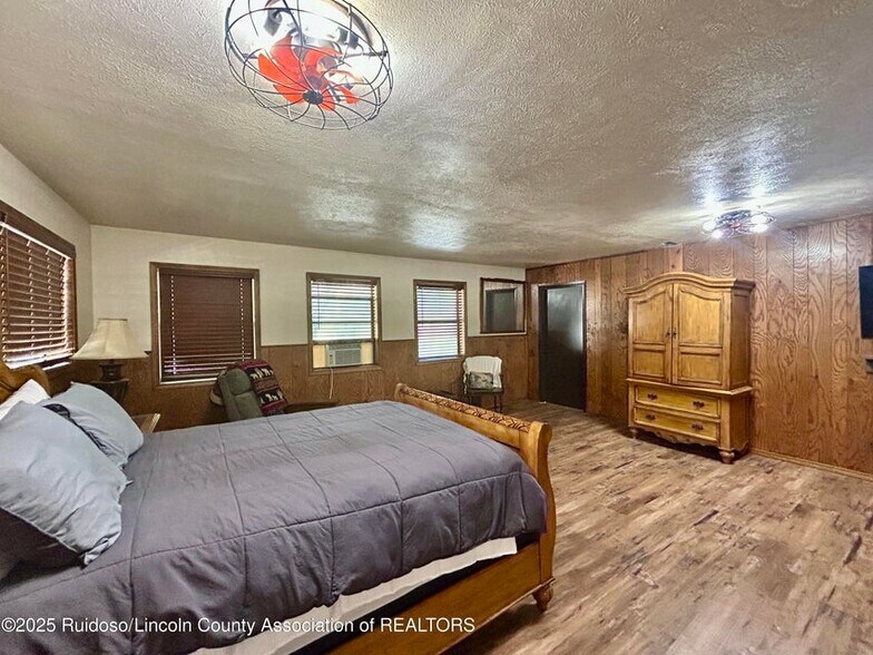 More Photos Of 616 Sudderth Dr, Ruidoso General Retail For Sale
