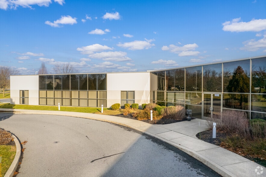 More Photos Of 2800 Baglyos Cir, Bethlehem Manufacturing For Lease