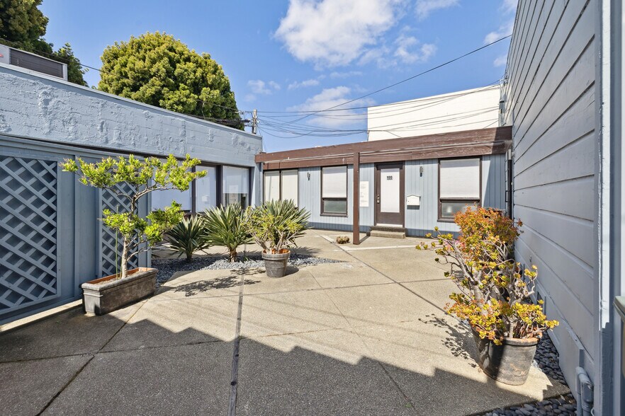 More Photos Of 251 Park Rd, Burlingame Loft Creative Space For Lease