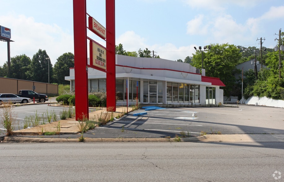 Primary Photo Of 9201 Parkway E, Birmingham Restaurant For Sale