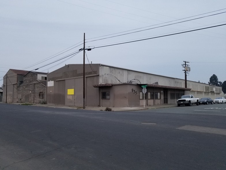 More Photos Of 935 E Scotts Ave, Stockton Manufacturing For Sale