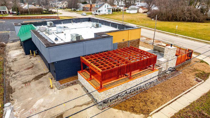 Primary Photo Of 2505 Wilmington Pike, Dayton Restaurant For Lease