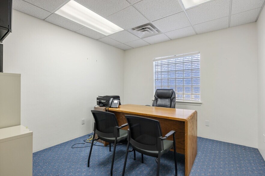 More Photos Of 221 N Marina St, Prescott Office For Lease