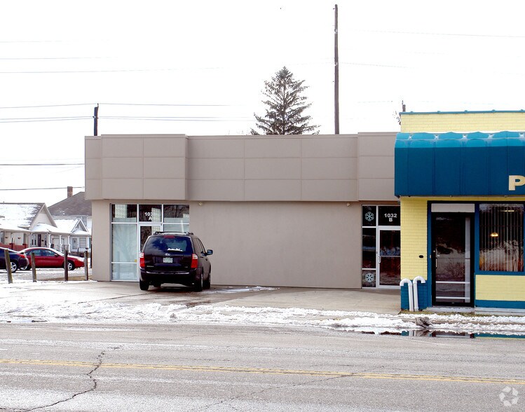 More Photos Of 1032 Main St, Indianapolis Restaurant For Lease