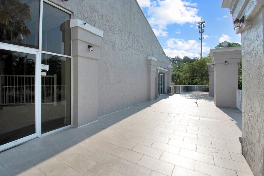 More Photos Of 3390 Kori Rd, Jacksonville Medical For Lease