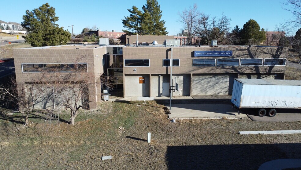 More Photos Of 5920 McIntyre St, Golden Flex For Sale