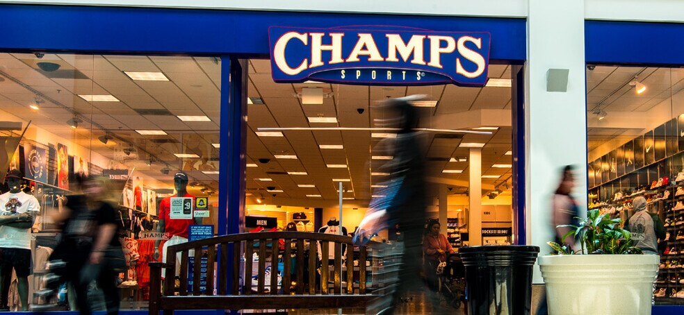 More Photos Of 22650 Town Circle, Moreno Valley Unknown For Lease