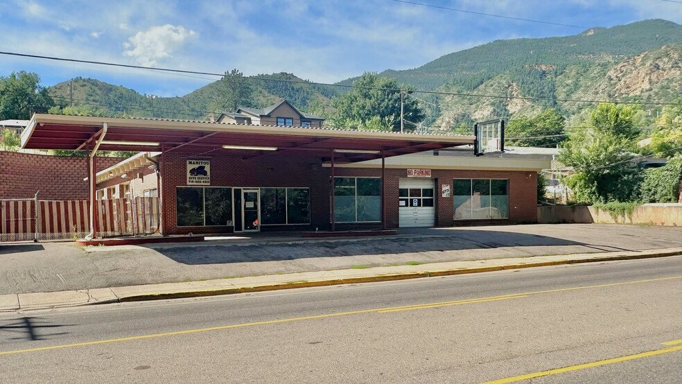 Primary Photo Of 449 Manitou Ave, Manitou Springs Auto Repair For Sale