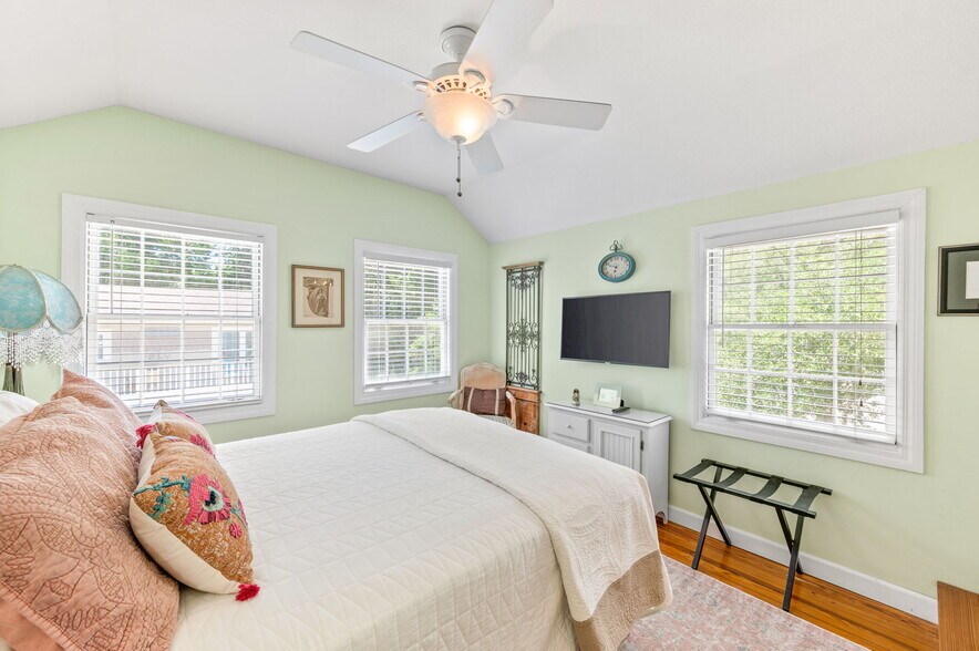 More Photos Of 89 Cedar St, Saint Augustine Hotel For Sale