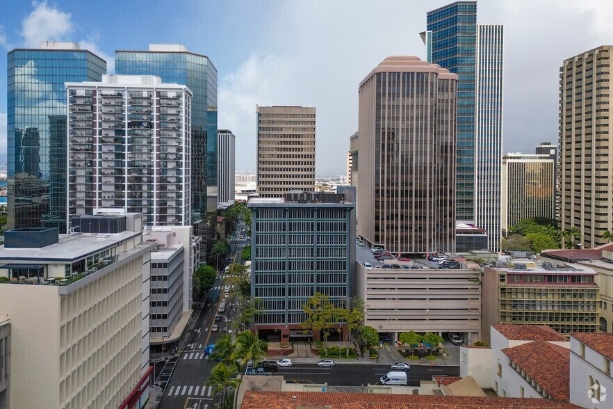 More Photos Of 810 Richards St, Honolulu Office For Lease
