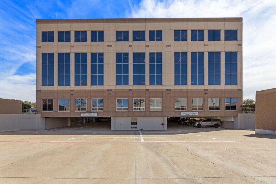 More Photos Of 6225 N State Highway 161, Irving Office For Lease