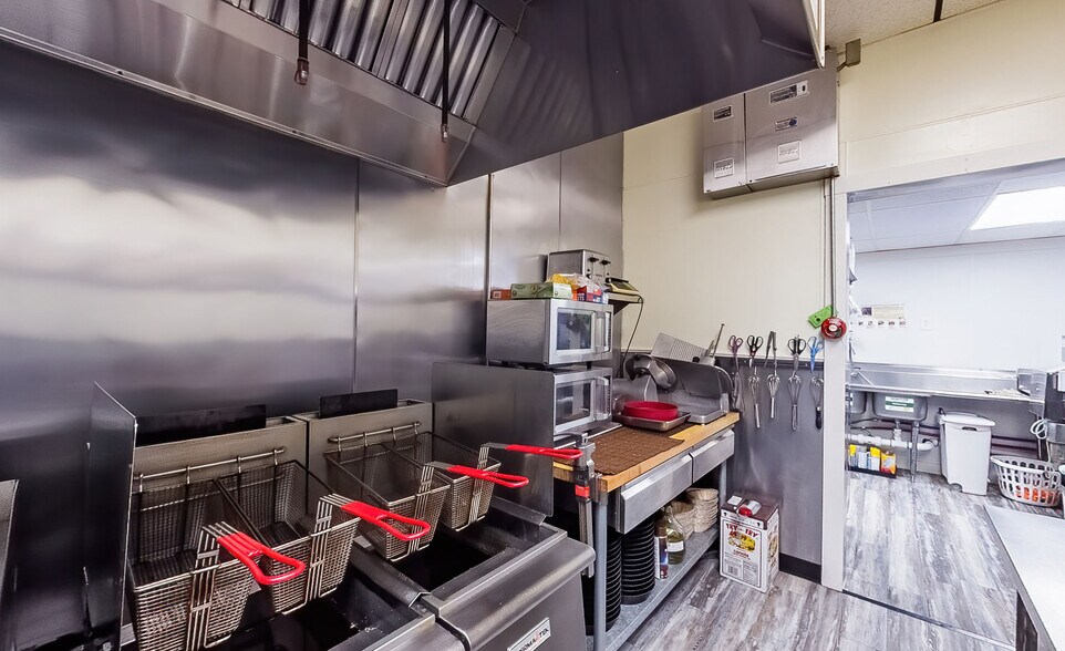 More Photos Of 184 Jamison City Rd, Benton Restaurant For Sale