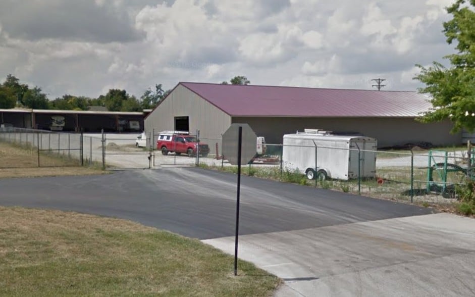 More Photos Of 948 E Franklin St, Dayton Office For Lease