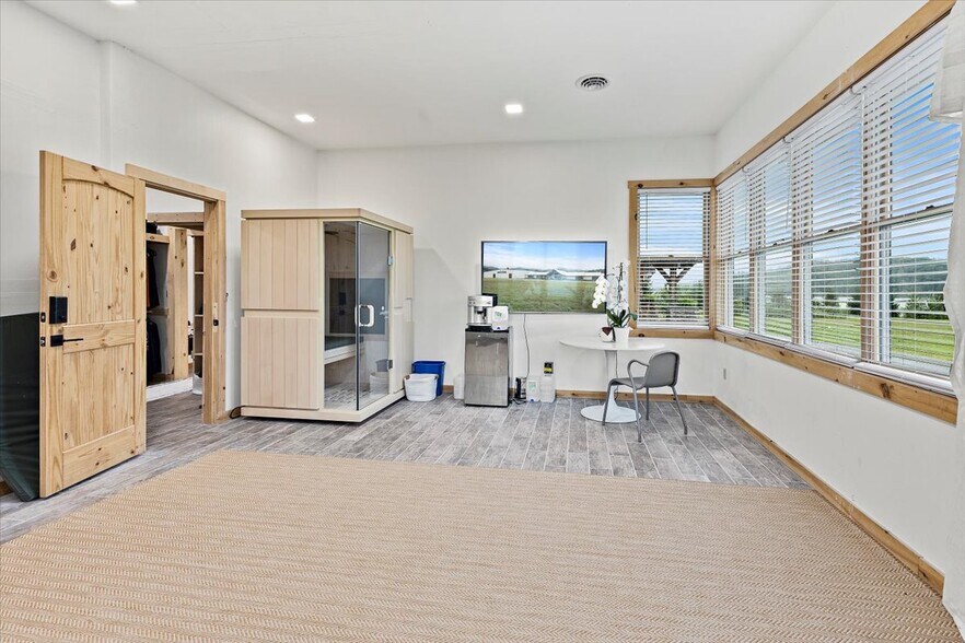 More Photos Of 241 Industrial Park Rd, Mountain City Warehouse For Sale