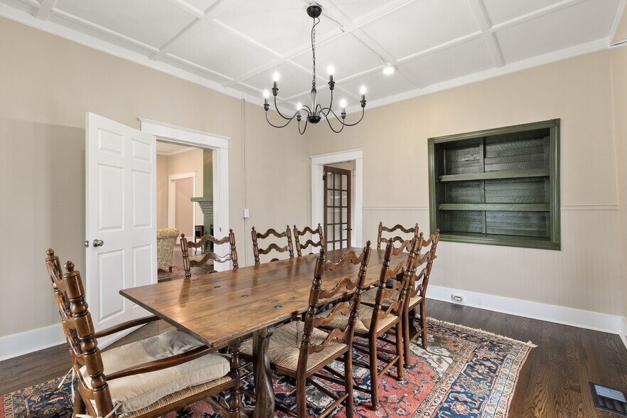 More Photos Of 157 Old Shackle Island Rd, Hendersonville Storefront Retail Office For Sale