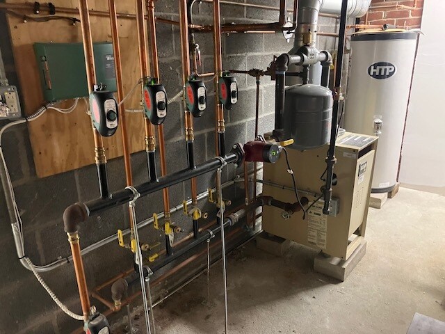 More Photos Of 86 Highland Ave, Salem Office For Sale