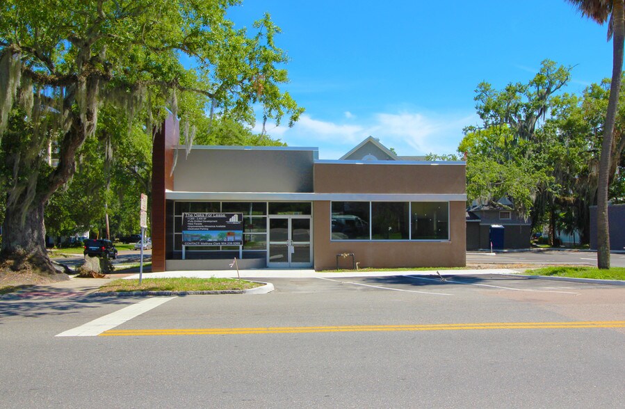 Primary Photo Of 2502 Oak St, Jacksonville Storefront Retail Office For Lease