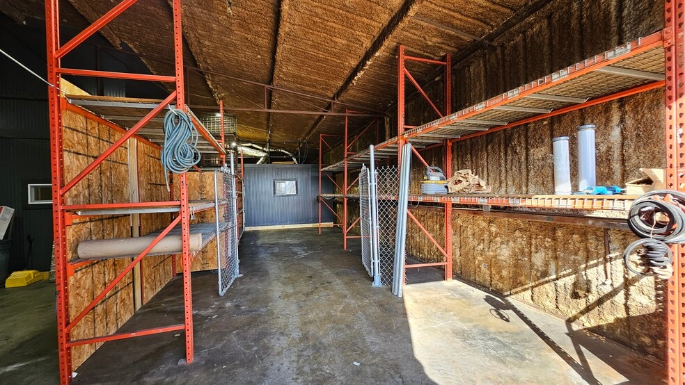 More Photos Of 1211 Holland St, Houston Flex For Sale