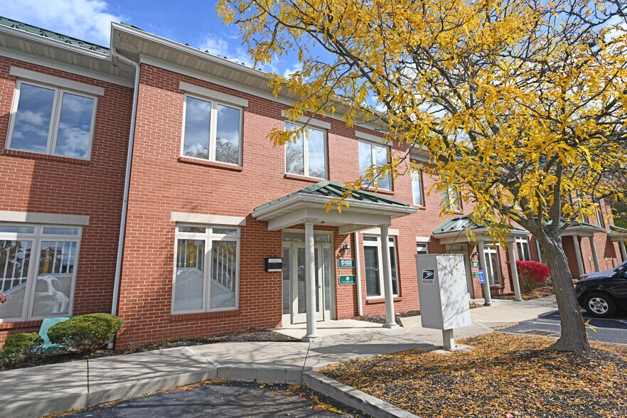 Primary Photo Of 6900 Houston Rd, Florence Office For Lease