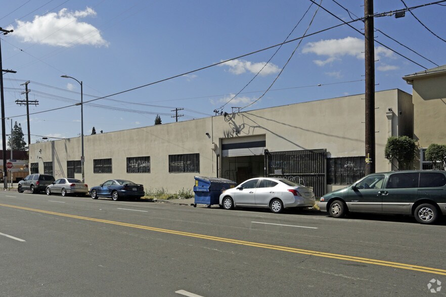 More Photos Of 3901 Broadway Pl, Los Angeles Warehouse For Lease