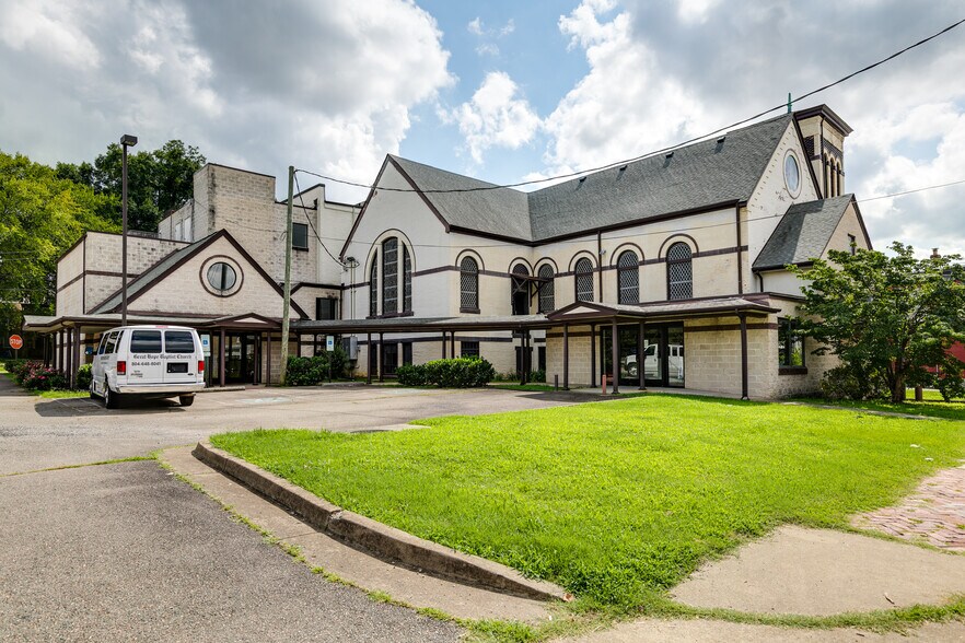 More Photos Of 2101 Venable St, Richmond Religious Facility For Sale