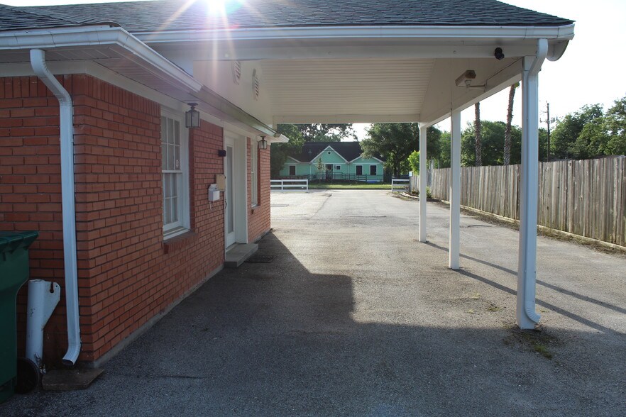 More Photos Of 308 Preston Ave, Pasadena Religious Facility For Sale