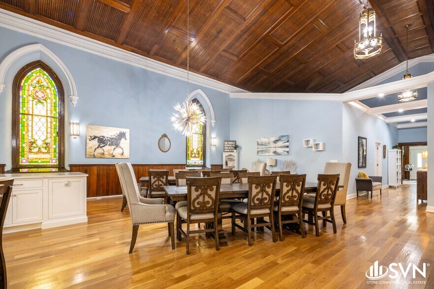 More Photos Of 209 W Jefferson St, Georgetown Office Residential For Sale