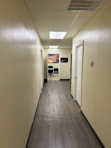 More Photos Of 899 Industrial Dr, Lewisburg Warehouse For Lease