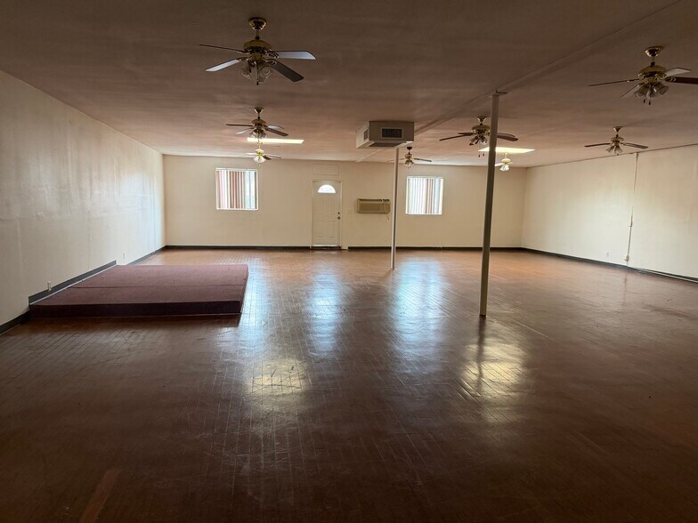 More Photos Of 5239 Atlantic Ave, Long Beach Freestanding For Sale