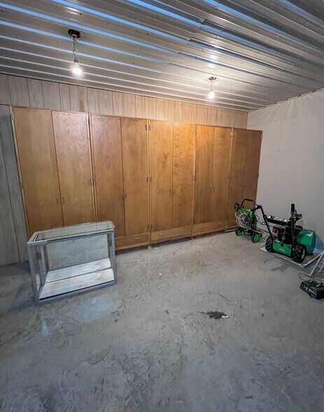 More Photos Of 1800 Broadway Ave N, Rochester Storefront Retail Office For Sale